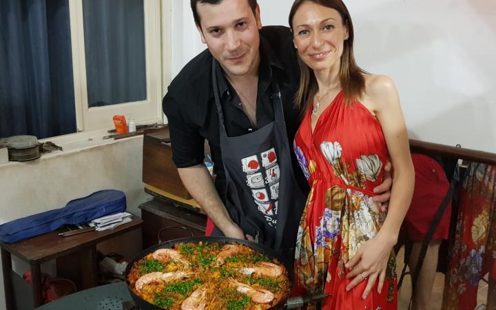 Con Martín, su pareja. 