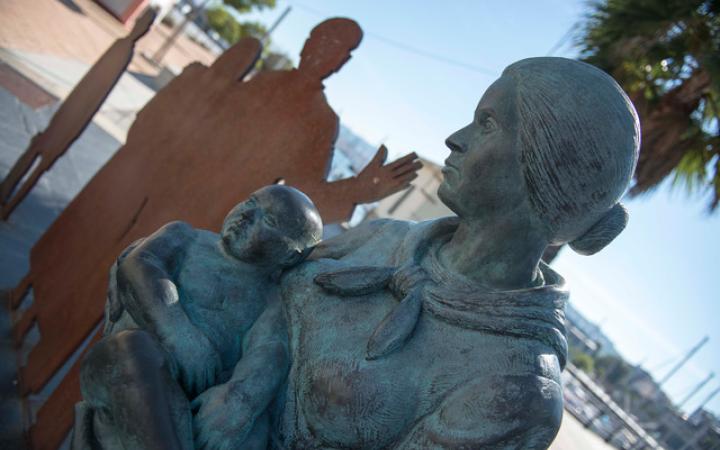 Homenaje a la emigración