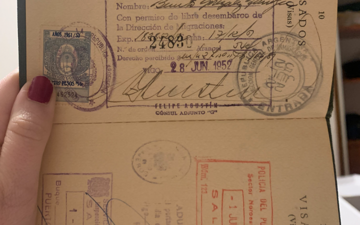 Pasaporte Benito González (1952)