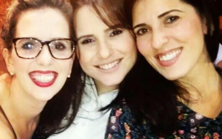 Manuela Núñez, en el centro, becaria BEME