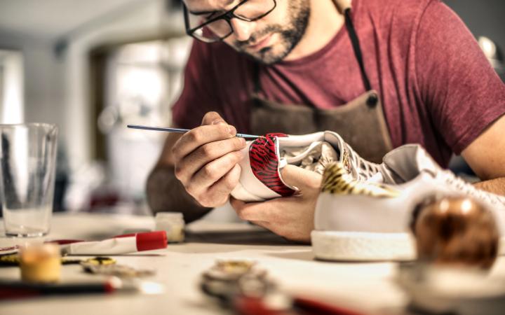 vuelve y trabaja en galicia